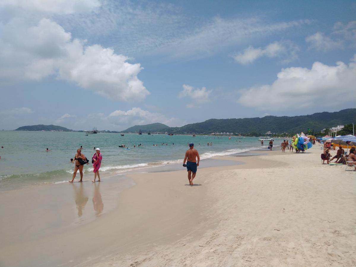 Otimo Apartamento Na Praia Dos Ingleses Gaivotas 70M Do Mar Florianópolis Buitenkant foto