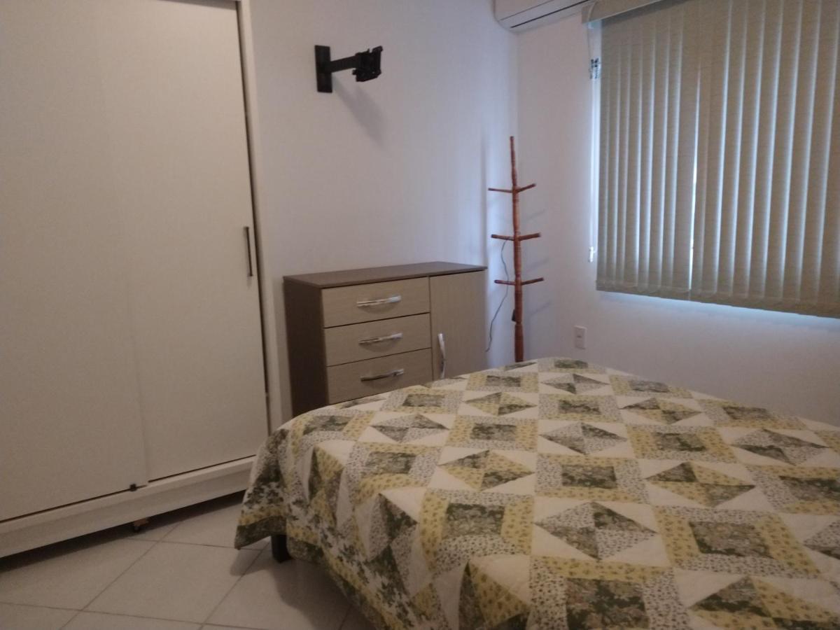 Otimo Apartamento Na Praia Dos Ingleses Gaivotas 70M Do Mar Florianópolis Buitenkant foto