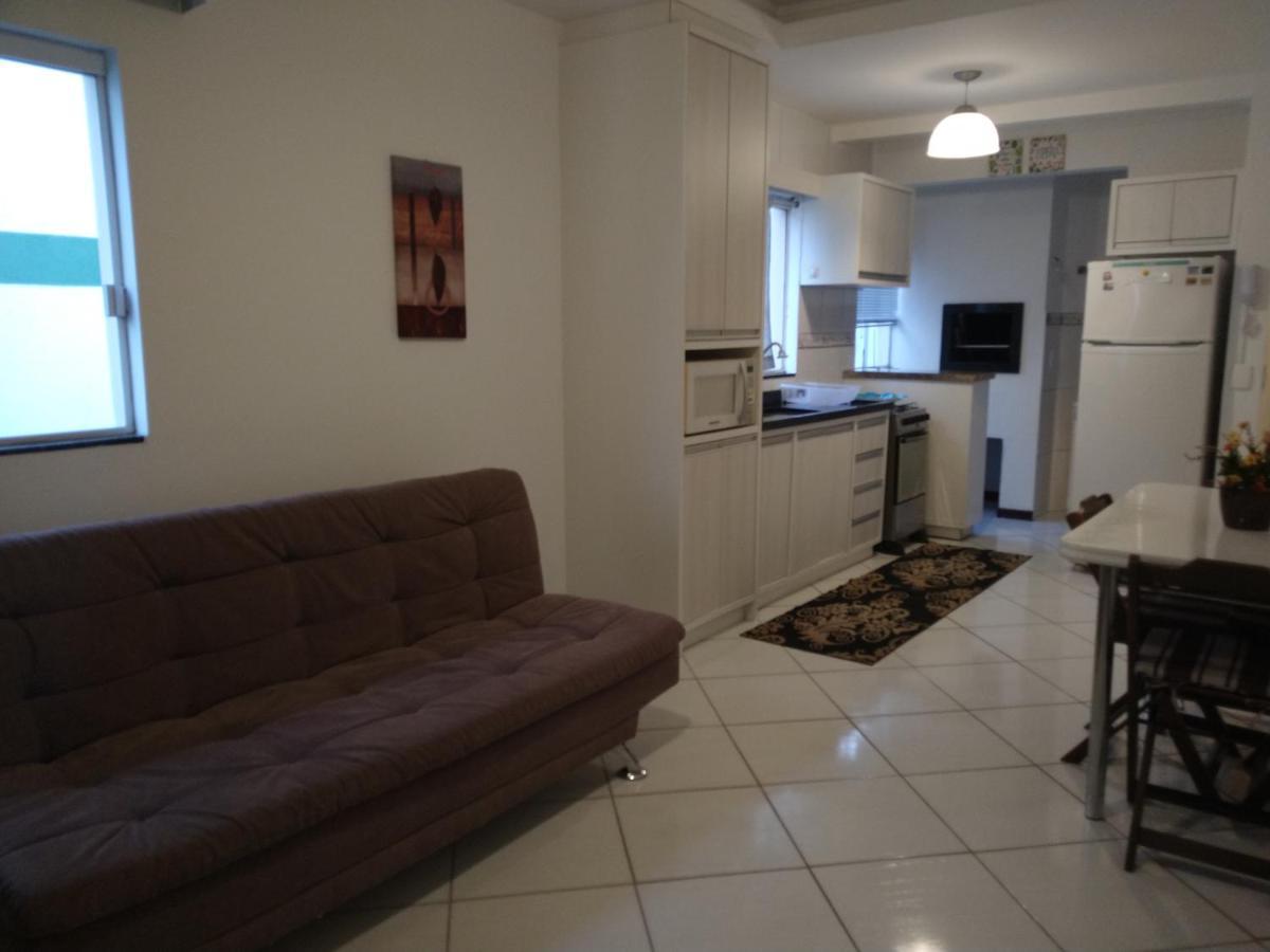 Otimo Apartamento Na Praia Dos Ingleses Gaivotas 70M Do Mar Florianópolis Buitenkant foto