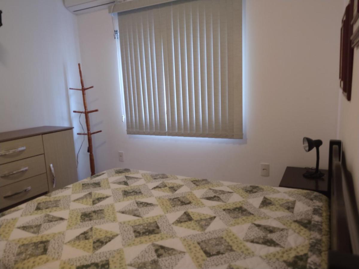 Otimo Apartamento Na Praia Dos Ingleses Gaivotas 70M Do Mar Florianópolis Buitenkant foto