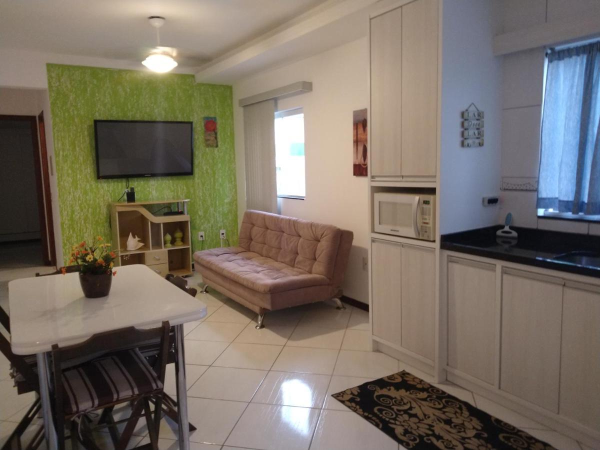 Otimo Apartamento Na Praia Dos Ingleses Gaivotas 70M Do Mar Florianópolis Buitenkant foto